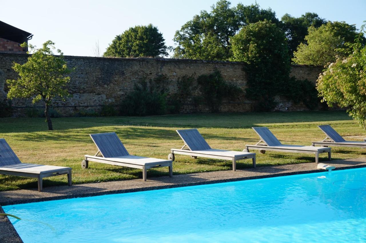 Cottages De Chateau De Vaux Yvré-lʼÉvêque Exteriér fotografie